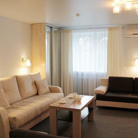 Hotel Slavyanochka Glazov Ngoại thất bức ảnh